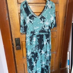 Latched Mama Short-Sleeve Boardwalk Nursing Maxi Dress, Teal Tie-Dye, Large